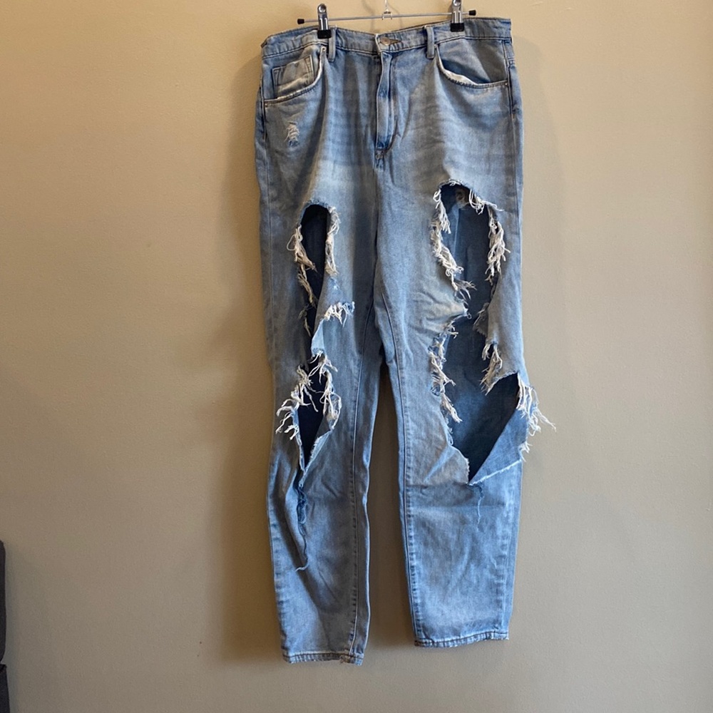 BDG distressed jeans